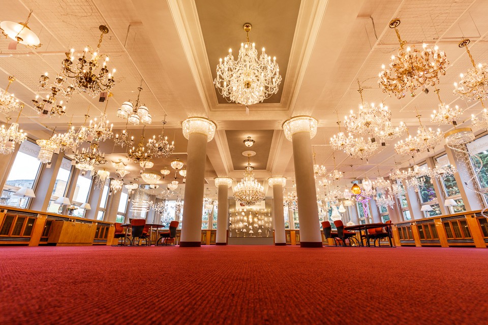 showroom of crystal chandeliers