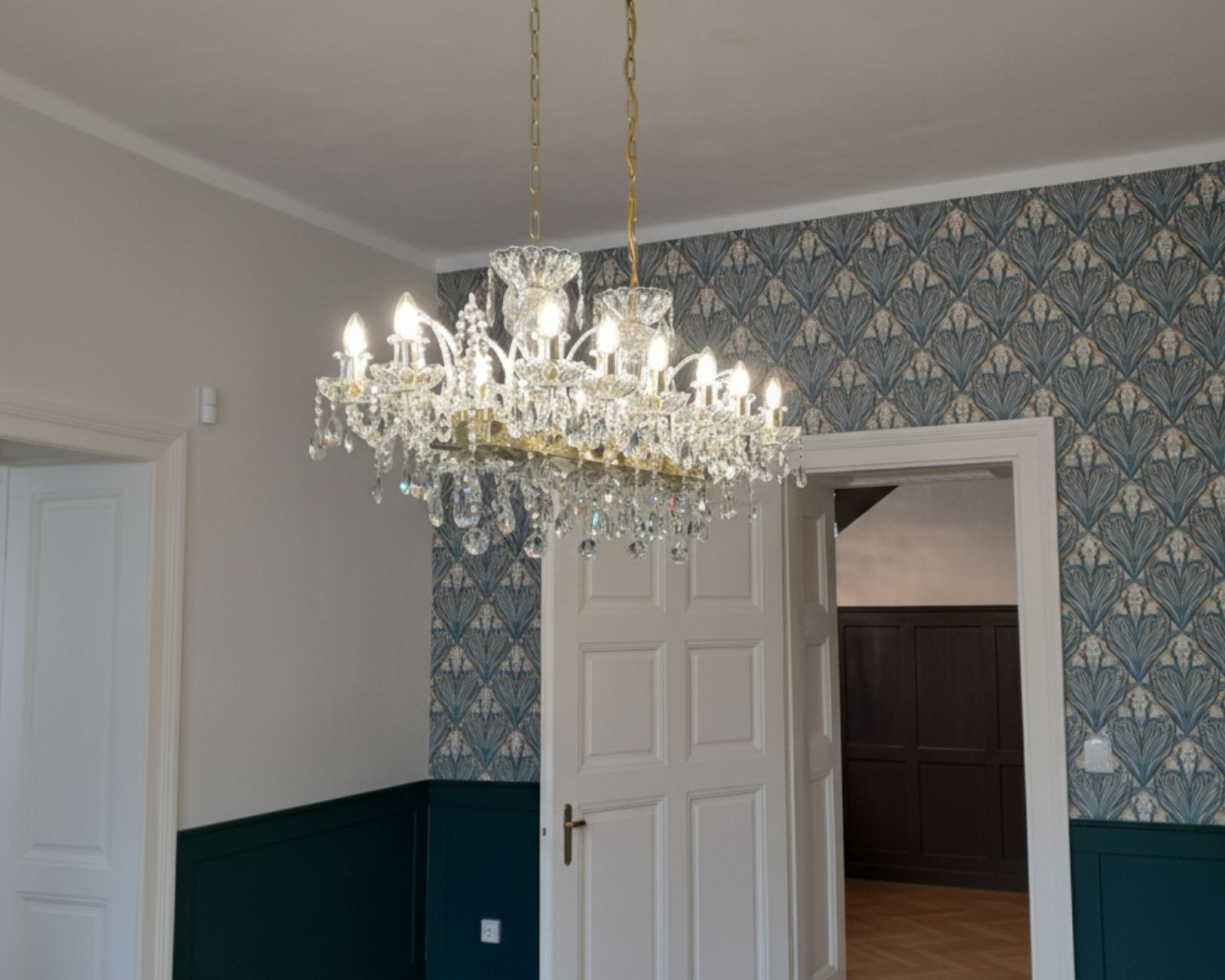 lustr nad jídelní stůl