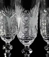 Broušené skleničky na sekt JKS009