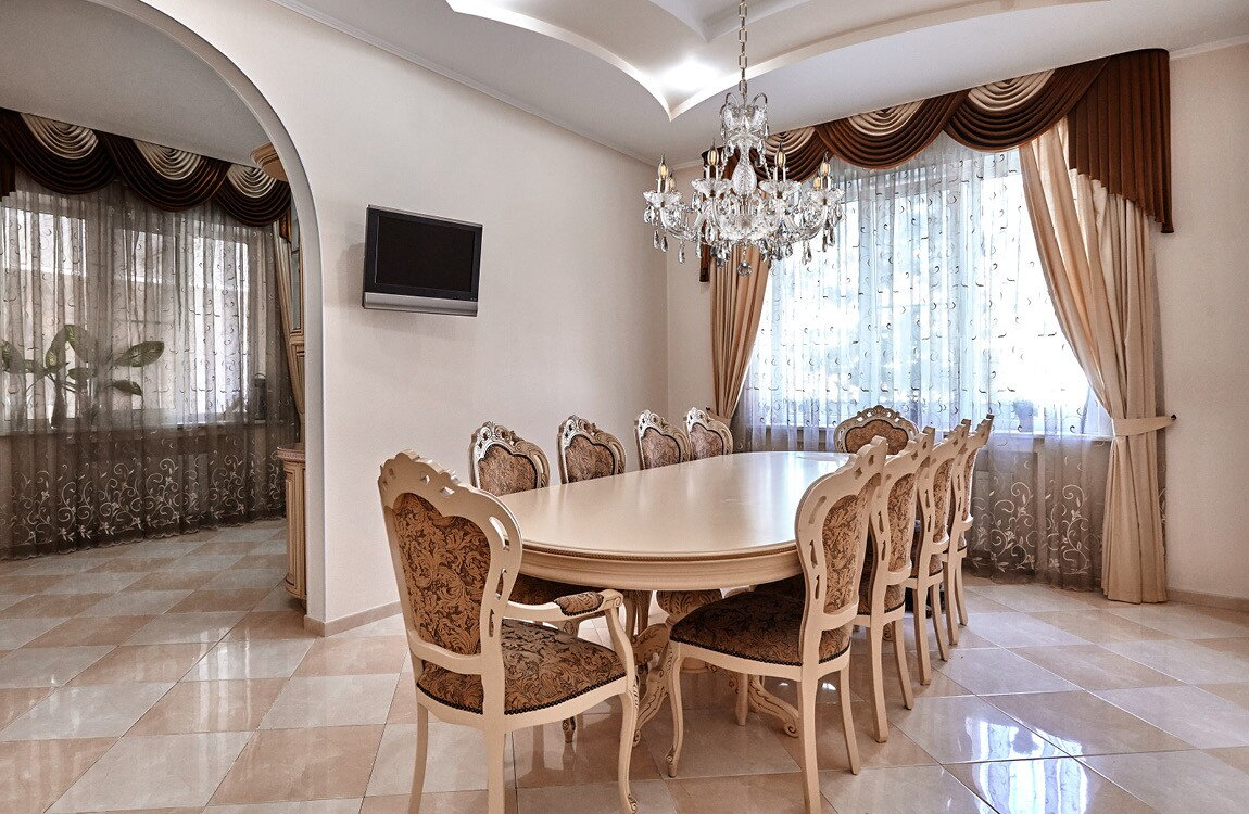 Dinner room in chateau style crystal chandelier EL679809