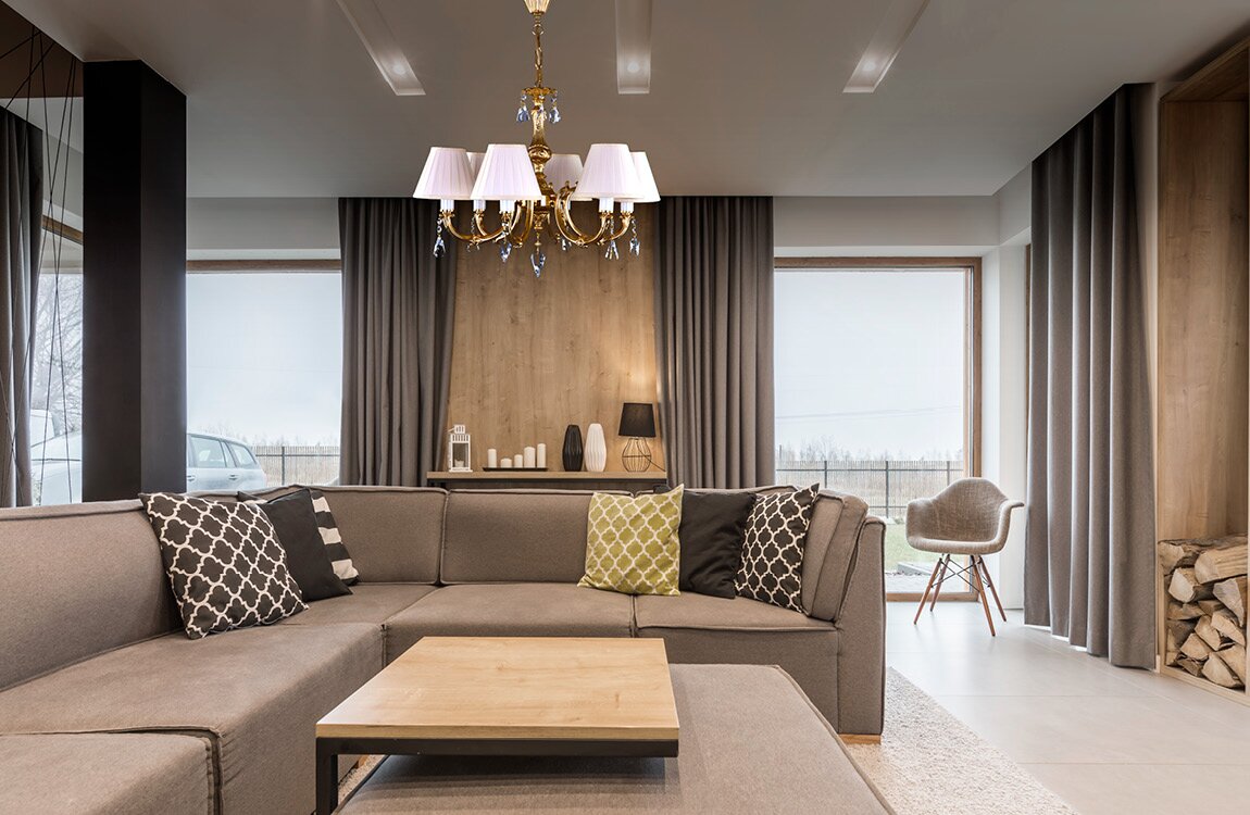 Living room in scandinavian style crystal chandelier L321CE