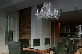 Crystal chandelier in the dining room