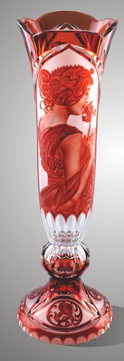 Váza z broušeného křišťálu červená A. Mucha SEB82C12585M