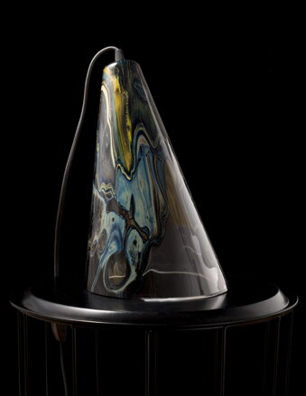 Stolní lampa designová V02