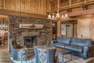 Country rustic style interior
